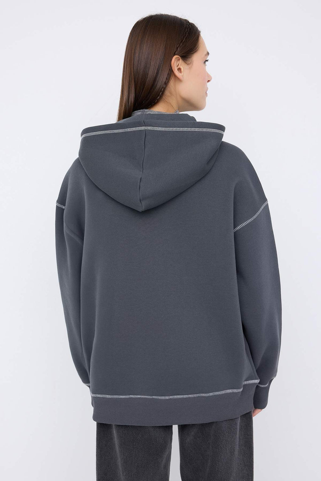 Teen Antrasit Baskılı Yıkamalı Overszie/Geniş Kalıp Kapüşonlu Örme Sweatshirt TWOAW26SW00173