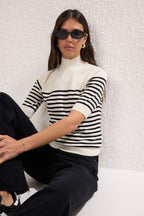 Trendyolmilla Bordo Merserize Görünümlü Premium İplik/Özel İplik Basic İnce Triko Bluz TWOAW24BZ00005