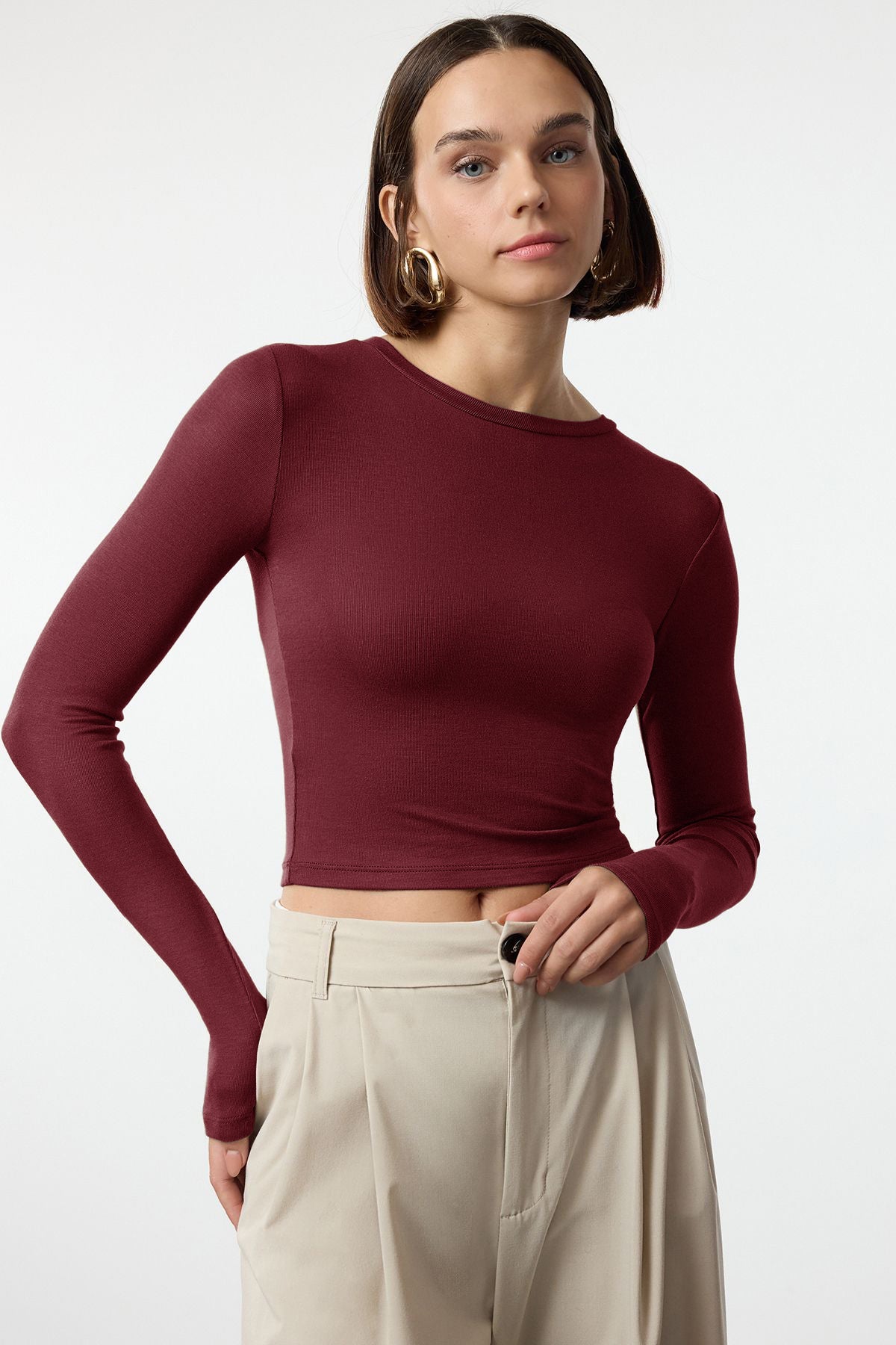 Trendyolmilla Açık Pembe Premium Viskon Bisiklet Yaka Crop Esnek Örme Bluz TWOAW24BZ00116