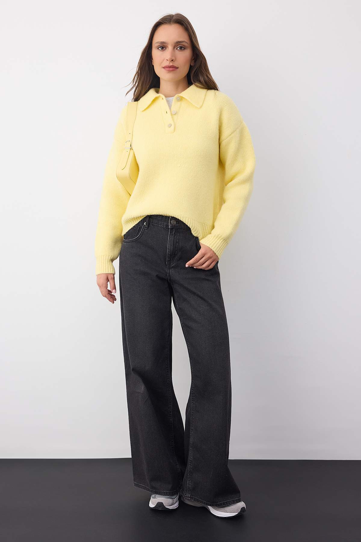 Trendyolmilla Wardrobe Essentials Camel*001 Basic Geniş Kalıp Özel İplikli Triko Kazak | TWOAW26KZ00072