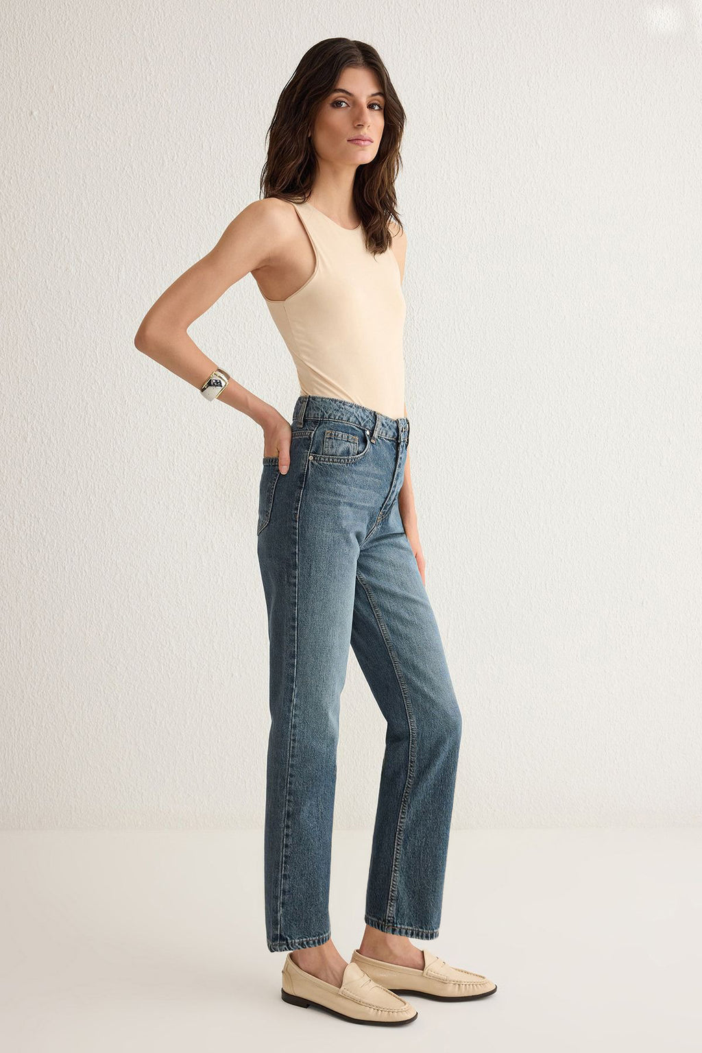 Trendyolmilla Açık Mavi  Yüksek Bel Straight Jeans TWOSS25JE00106