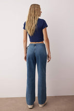 Mavi Kemer Detaylı Normal Bel Wide Leg Jeans TWOAW26JE00137