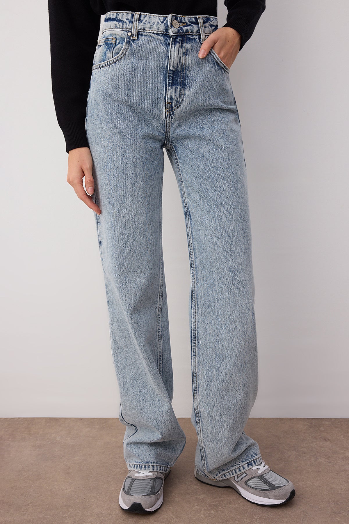 Trendyolmilla Açık Mavi Yüksek Bel Wide Leg Jeans TWOSS25JE00278