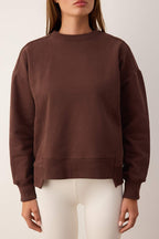 Trendyolmilla Koyu Kahverengi Premium Oversize Kalıp Dikiş Detaylı İçi Polarlı Örme Sweatshirt TWOAW26SW00204