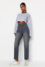 Trendyolmilla Beyaz Yüksek Bel Mom %100 Pamuk Non-Stretch Jeans TWOAW24JE00076