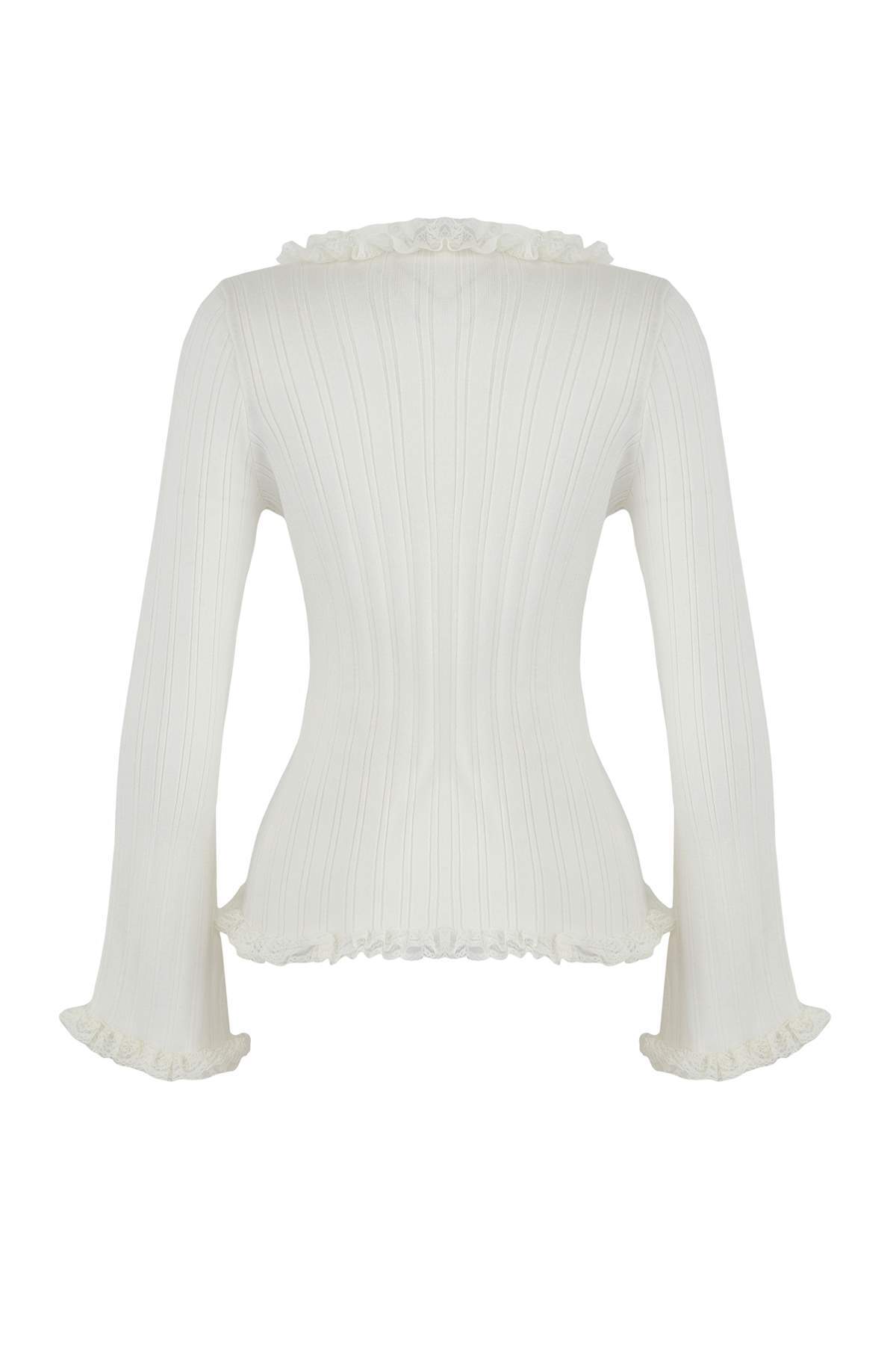 Trendyolmilla Teen Ekru V Yaka Dantel Garnili Premium/Özel İplikli Fitted/Vücuda Oturan Triko Hırka TWOAW26HI00098