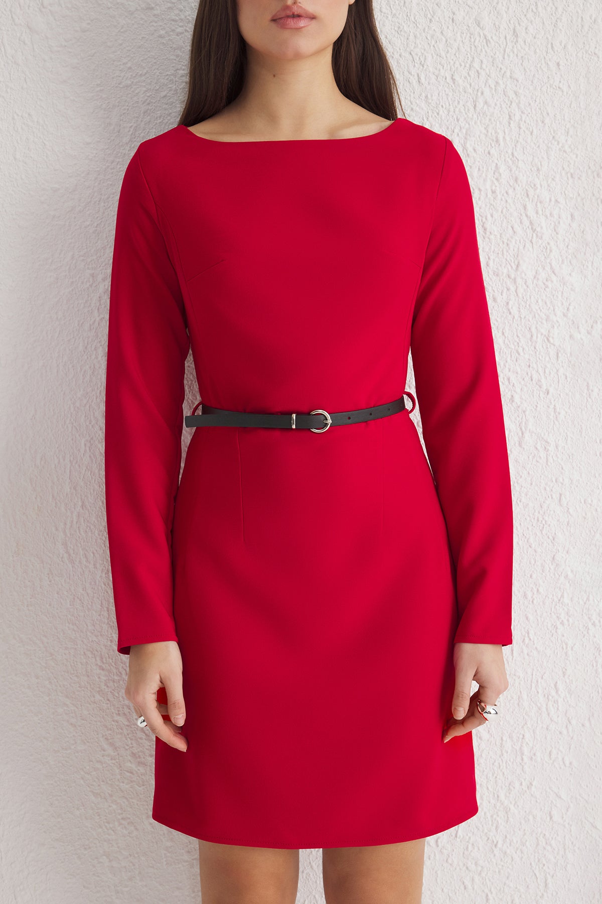 Trendyolmilla Kırmızı Kemerli Düz A Kesim Kemerli Kısa / Mini Dokuma Elbise TWOAW25EL00365
