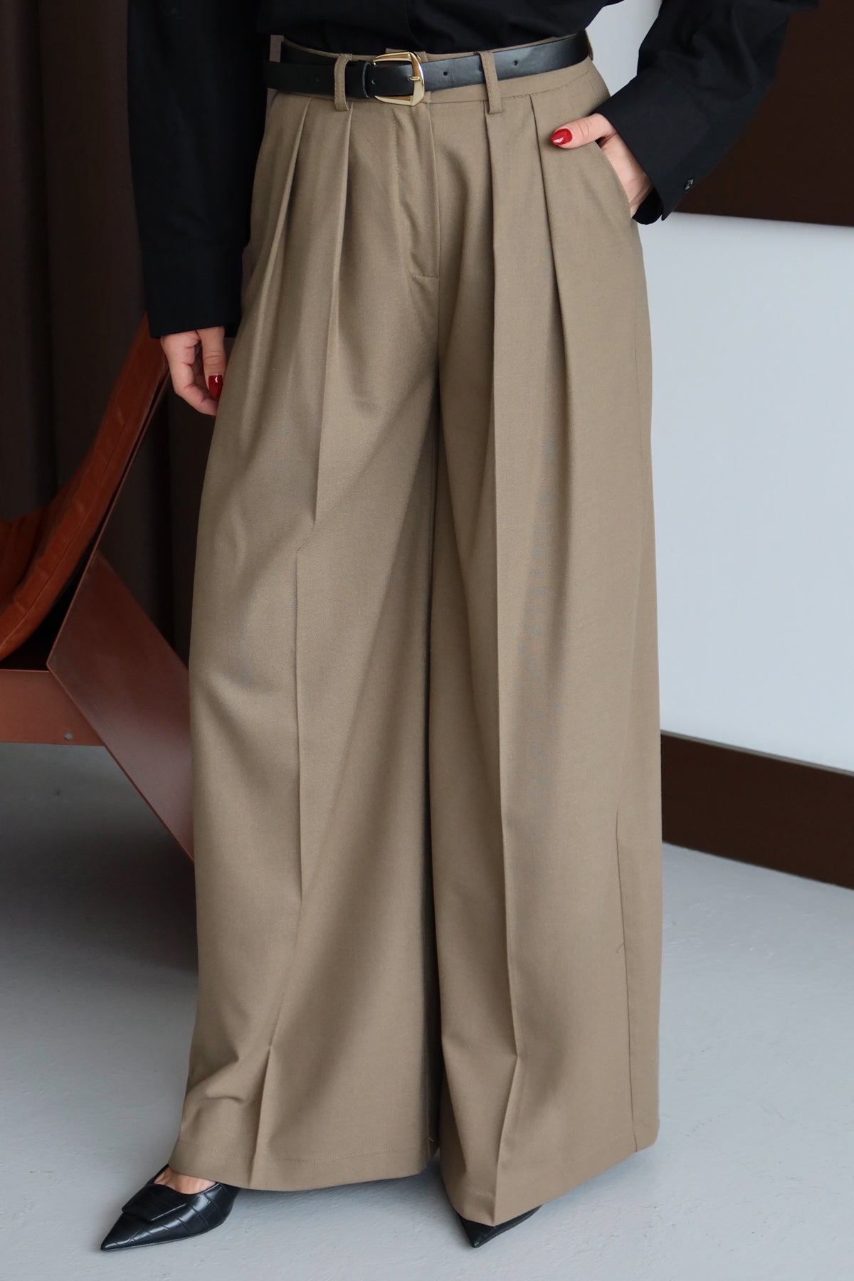 Vizon Kemerli Geniş Paça Pantolon TWOAW26PL00135