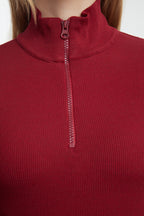 Trendyolmilla Siyah Fitted/vücuda Oturan Fermuarlı Yaka Esnek  Örme Bluz TWOAW25BZ00163