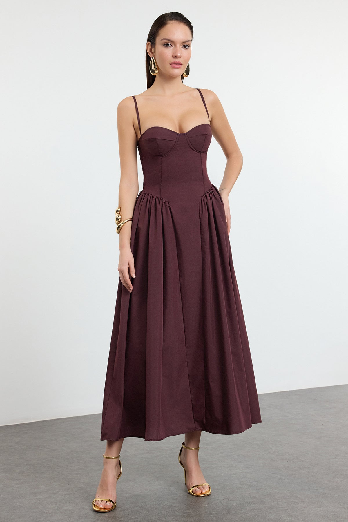 Trendyolmilla Açık Mavi A-Kesim Poplin Dokuma Midi Elbise TPRSS24EL00294