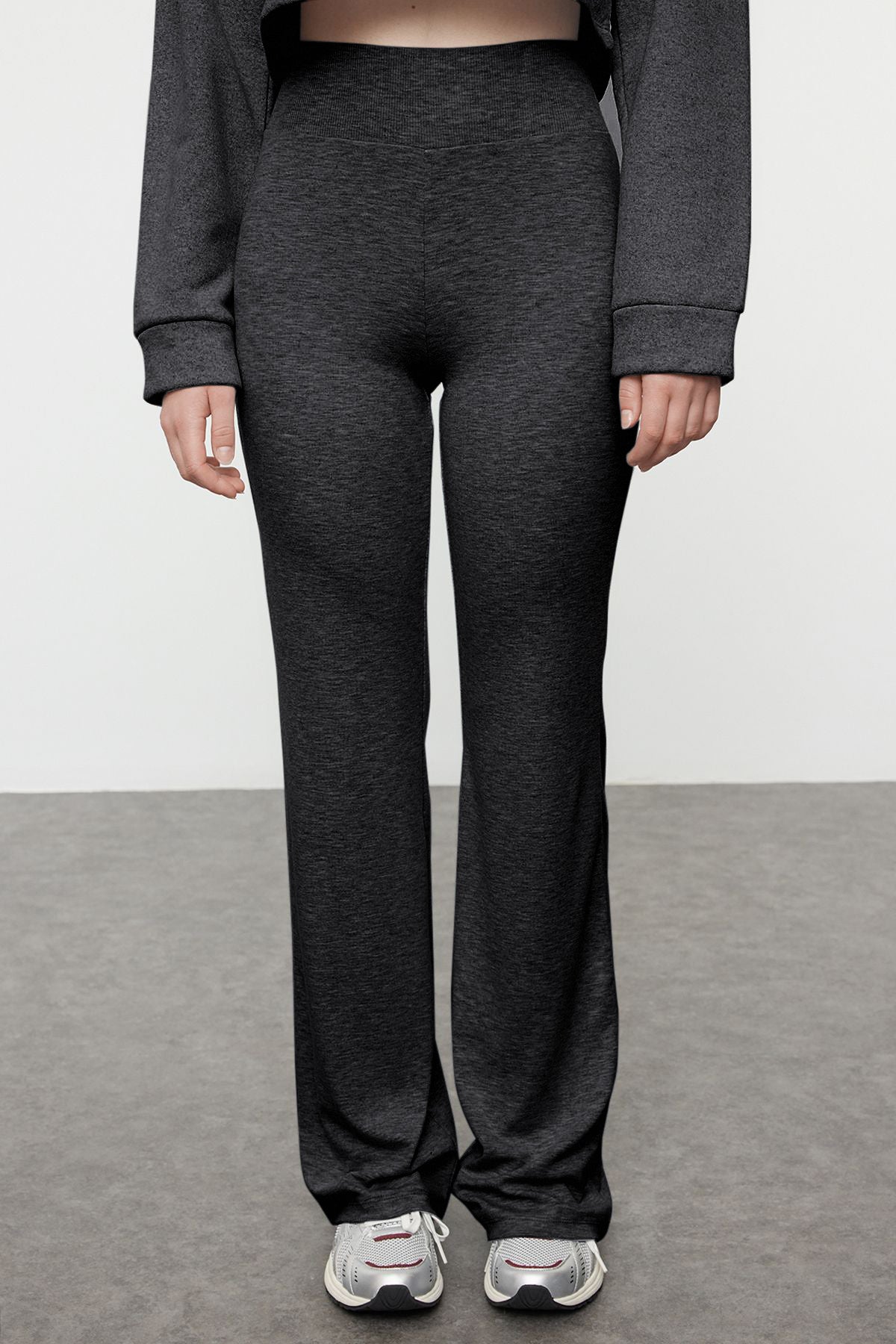 Trendyolmilla Kahverengi Wide Leg/İspanyol Paça Yüksek Bel İnterlok Esnek Örme Pantolon TWOAW25PL00006
