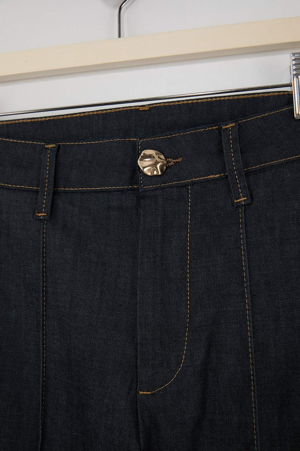 Koyu Mavi Dikiş Detaylı Yüksek Bel Ekstra Esnek Wide Leg Jeans TWOSS26JE00053