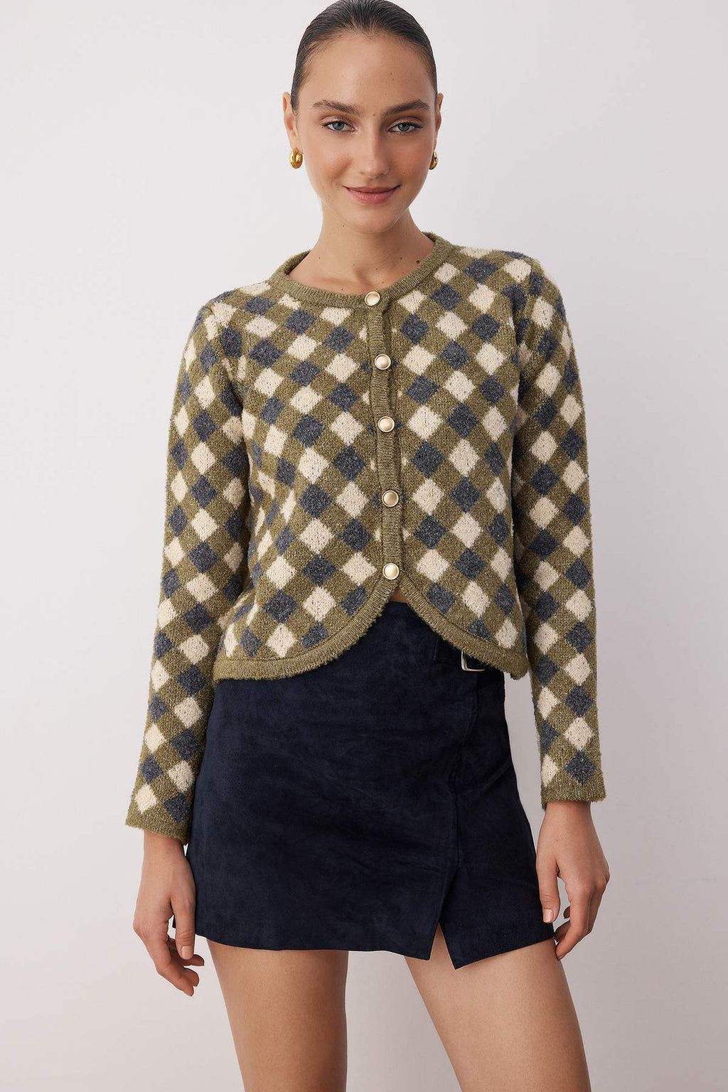 Trendyolmilla Kahverengi Baklava/Ekose Desenli Bisiklet Yaka Crop Triko Hırka TWOAW26HI00239