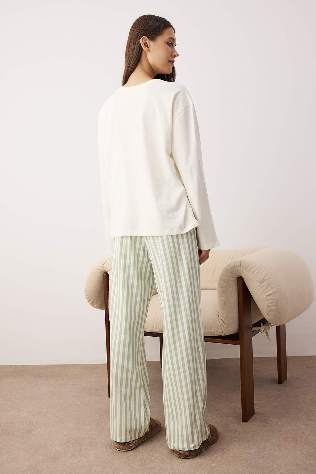 Trendyolmilla Mint %100 Pamuklu Çizgili Ayıcıklı Örme Pijama Takımı THMAW25PT00171