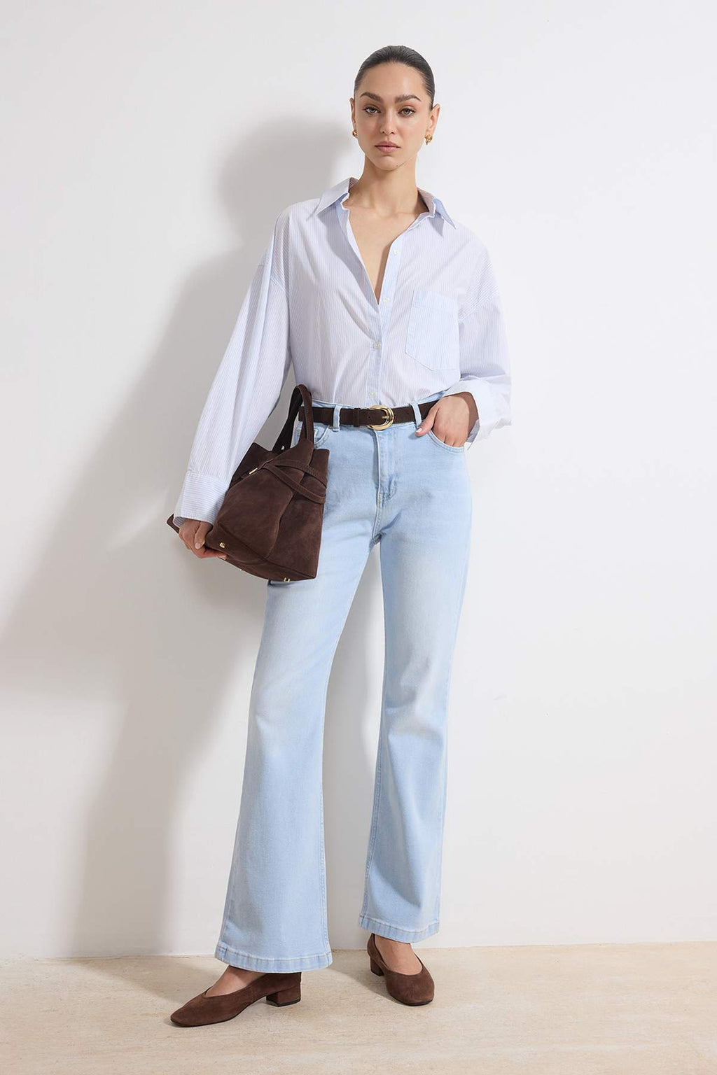 Trendyolmilla Mavi Yüksek Bel Comfort/Esnek İspanyol Paça Flare Jeans TWOAW26JE00047