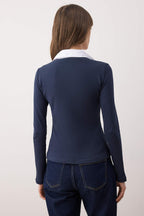 Trendyolmilla Gri Melanj Dokuma Detaylı Gömlek Yaka Regular/Normal Kalıp Örme Bluz TWOAW25BZ00035