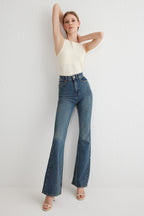 Trendyolmilla Mavi Yüksek Bel Comfort/Esnek Flare İspanyol Paça Jeans TWOSS25JE00101