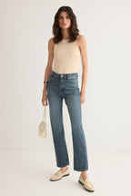 Trendyolmilla Açık Mavi  Yüksek Bel Straight Jeans TWOSS25JE00106