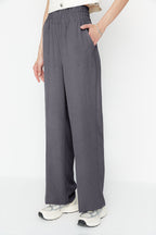 Trendyolmilla Haki Wide Leg/Geniş Paça Beli Lastikli Dokuma Pantolon TWOSS22PL00024