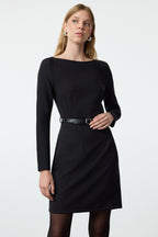 Trendyolmilla Kırmızı Kemerli Düz A Kesim Kemerli Kısa / Mini Dokuma Elbise TWOAW25EL00365
