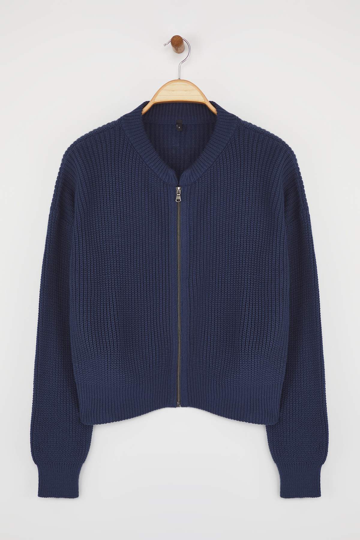 Trendyolmilla Indigo Geniş Kalıp Bomber Yaka Fermuarlı Triko Hırka TWOAW24HI00153
