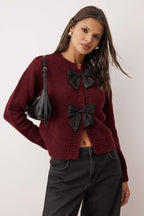 Trendyolmilla Bordo Bisiklet Yaka Kurdele Detaylı Triko Hırka TWOAW26HI00236 Triko Hırka TWOAW26HI00236