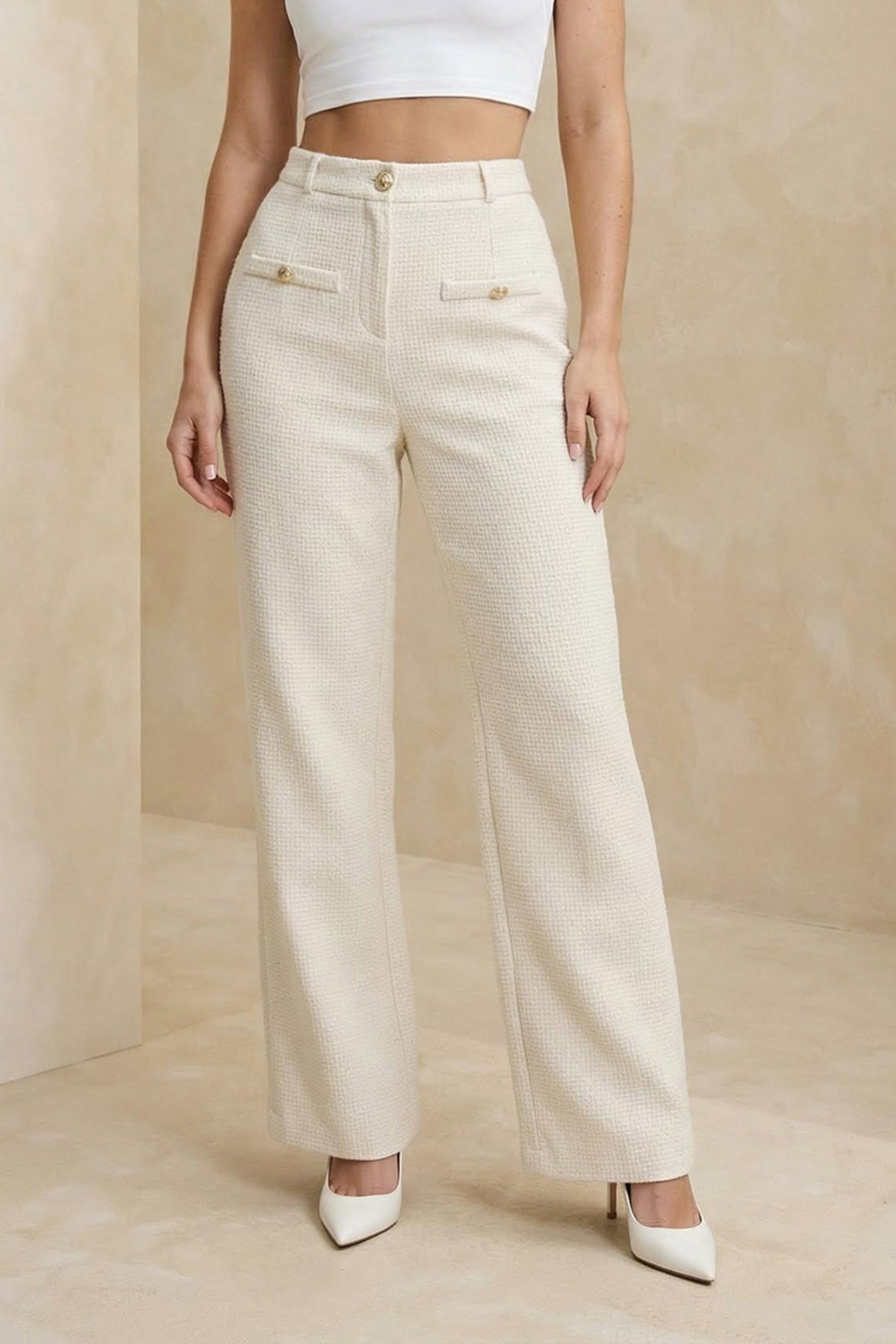 Ekru Tüvit Düğme Detaylı Pantolon TWOAW26PL00172