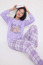 Trendyolmilla Kırmızı-Beyaz Ayıcıklı Kış Temalı Örme Pijama Takımı THMAW26PT00047