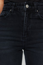 Trendyolmilla Siyah Yüksek Bel Mom %100 Pamuk Non-Stretch Jeans TWOSS23JE00085