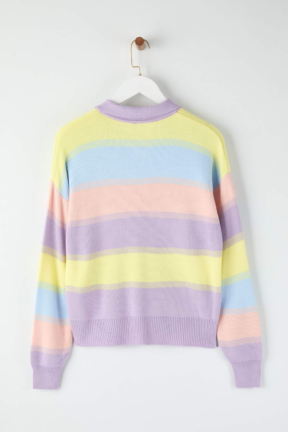 Trendyolmilla Açık Mavi Çizgili Polo Yaka Triko Kazak TWOAW22KZ0193