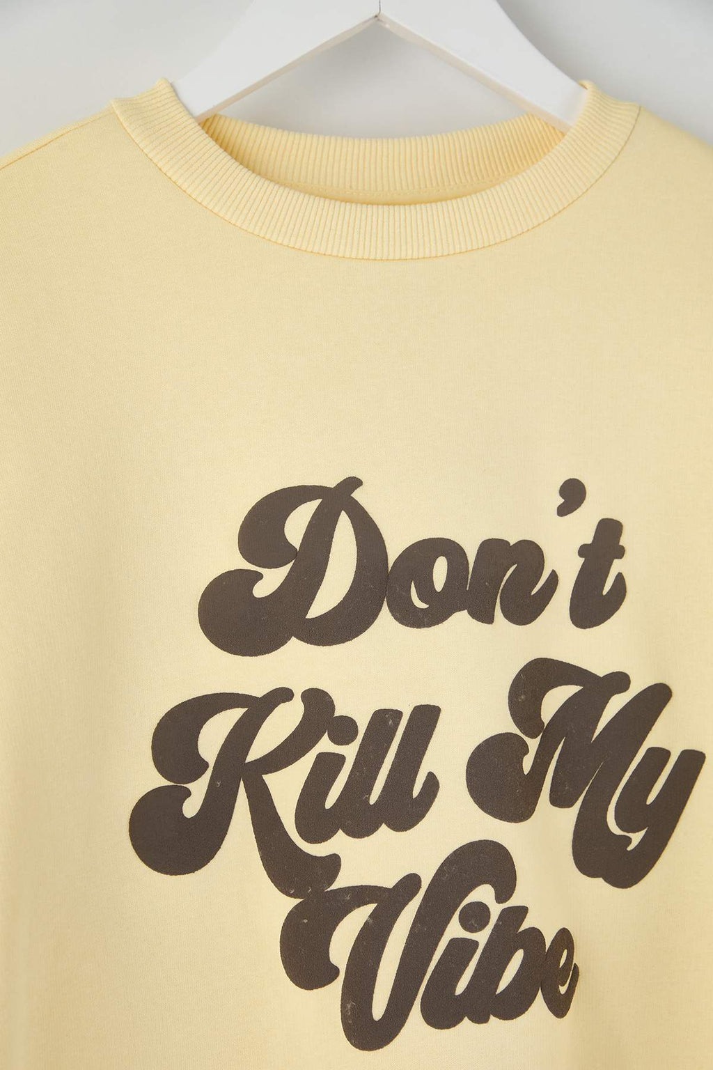 Teen Sarı Kabartma Slogan Baskılı Oversize/Geniş Kalıp Kalın Örme Sweatshirt TWOAW26SW00172