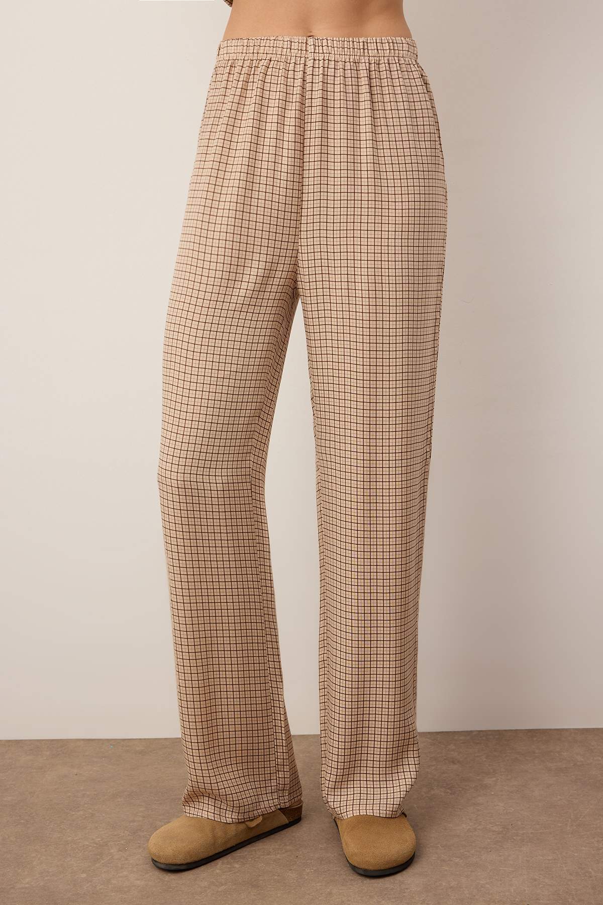 Trendyolmilla Mavi Ekoseli Viskon Dokuma Pijama Takımı THMAW26PT00066