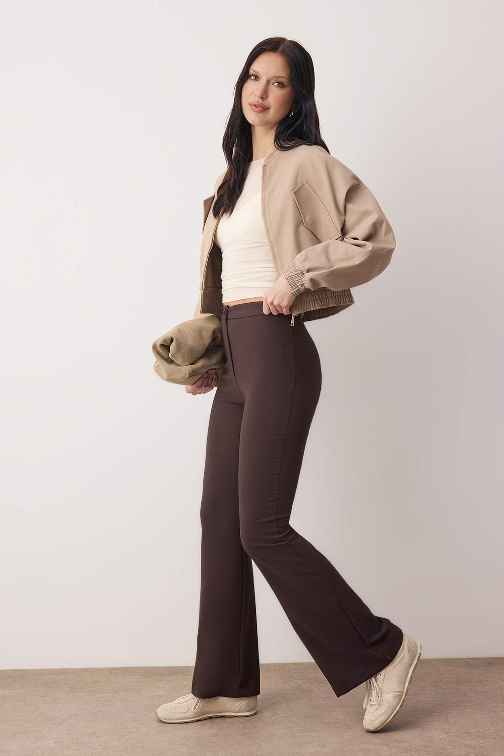 Trendyolmilla Siyah Flare İspanyol Paça Bootcut Dokuma Pantolon TOFAW19BB0581