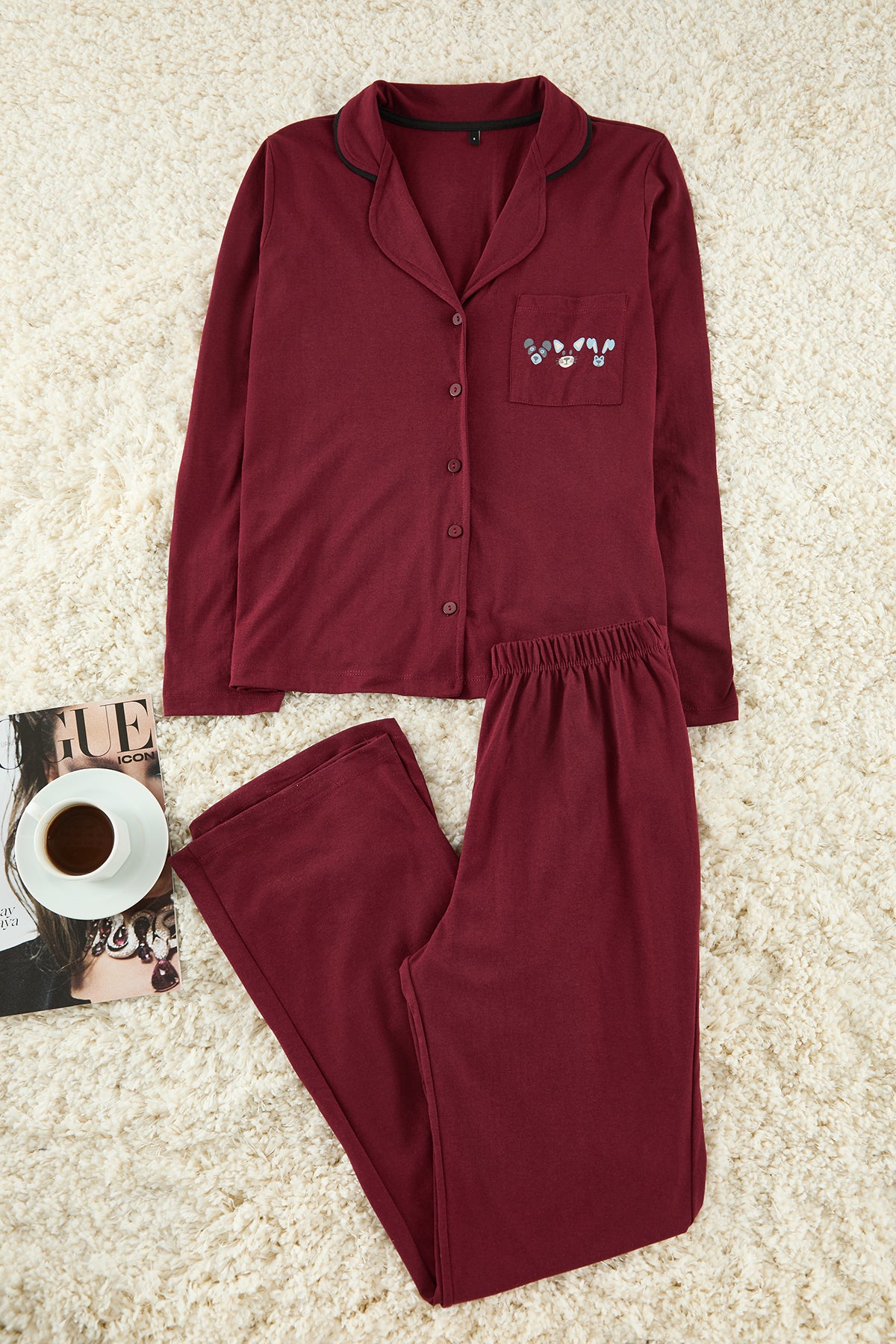 Trendyolmilla Gri %100 Pamuklu Biye ve Cep Detaylı Baskılı Örme Pijama Takımı THMAW22PT0785