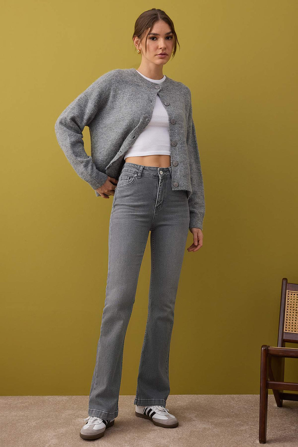 Trendyolmilla Kahverengi Yüksek Bel Orta Esnek Flare İspanyol Paça Jeans TWOAW26JE00047