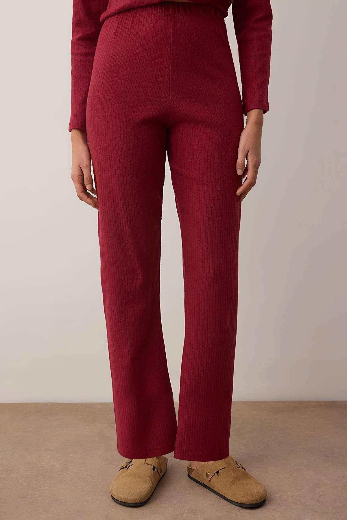 Trendyolmilla Bordo Pamuklu Hırka Fırçalı Yumuşak Tuşe Kışlık Fitilli Örme Pijama Takımı THMAW26PT00216