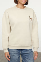 Trendyolmilla Siyah Animal Nakışlı Regular/Normal Kalıp Kalın İçi Polarlı Örme Sweatshirt TWOAW24SW00196