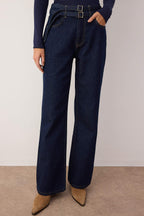 Trendyolmilla Koyu Mavi Yüksek Bel Kemer Detaylı Wide Leg Geniş Paça %100 Pamuk Non-Stretch Jeans TWOAW26JE00164