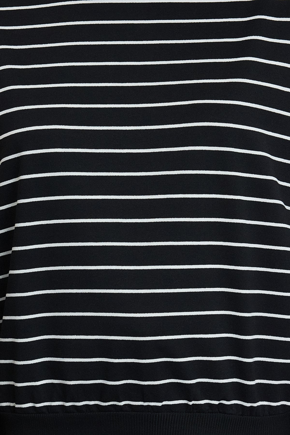 Siyah 2 İplik Bisiklet Yaka Çizgili Regular Örme Sweatshirt TWOAW25SW00324