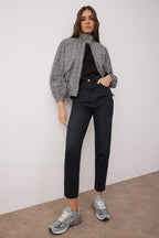 Trendyolmilla Açık Mavi Yüksek Bel Mom Comfort Jeans TWOSS25JE00279
