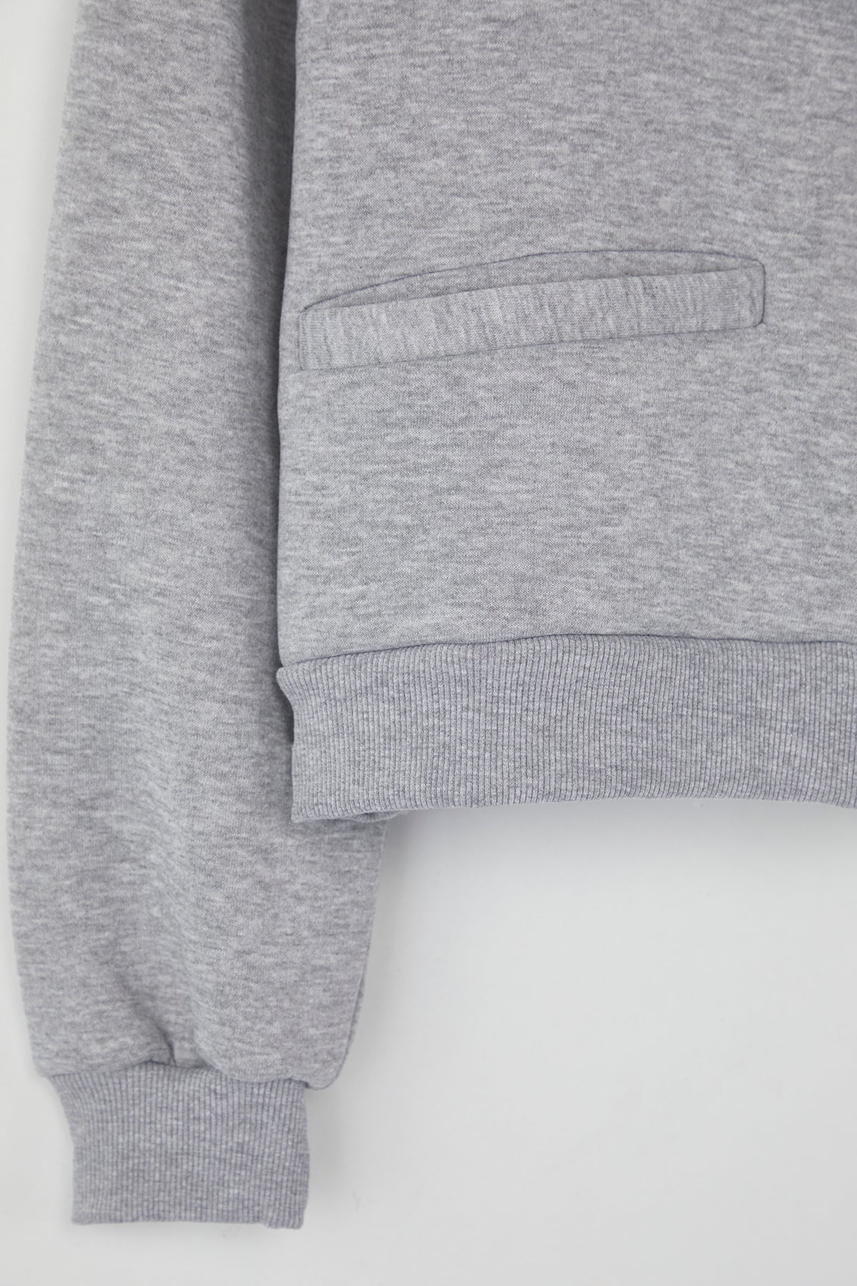 Trendyolmilla Siyah Regular/Normal Kalıp Fermuarlı Dik Yaka Kalın İçi Polarlı Örme Sweatshirt TWOAW26SW00017