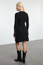 Trendyolmilla Siyah Mini Triko A-Line Formda Elbise TWOAW25EL00030