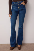 Trendyolmilla Siyah Önden Düğmeli Yüksek Bel Orta Esnek Flare İspanyol Paça Jeans TWOSS20JE0111