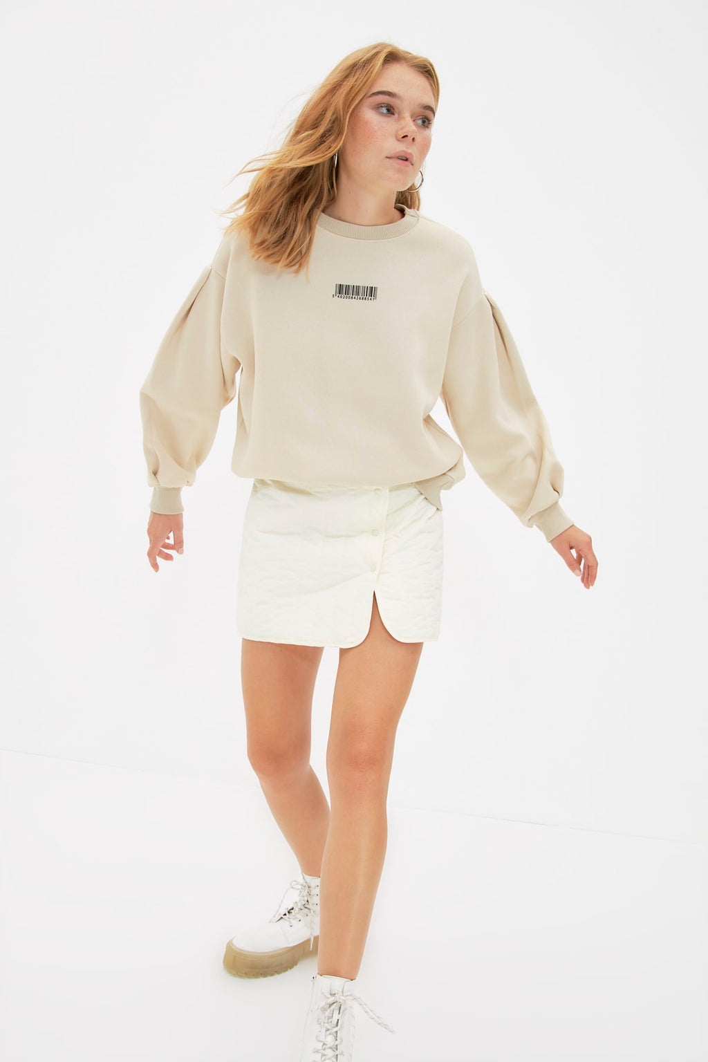 Taş Kalın İçi Polarlı Minimal Baskılı Balon Kol Örme Sweatshirt TWOAW22SW1864