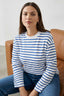 Trendyolmilla Beyaz Çizgili Oversize/Geniş Kesim Bisiklet Yaka İnce Örme Sweatshirt TWOAW23SW00326