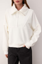Trendyolmilla Ekru Regular/Normal Kalıp Polar Fermuarlı Cep Detaylı Kalın Örme Sweatshirt TWOAW26SW00009