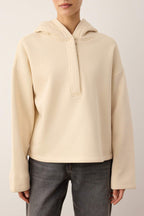 Trendyolmilla Siyah Kalın İçi Polarlı Yarım Pat Fermuarlı Oversize Kapüşonlu Örme Sweatshirt TWOAW26SW00060