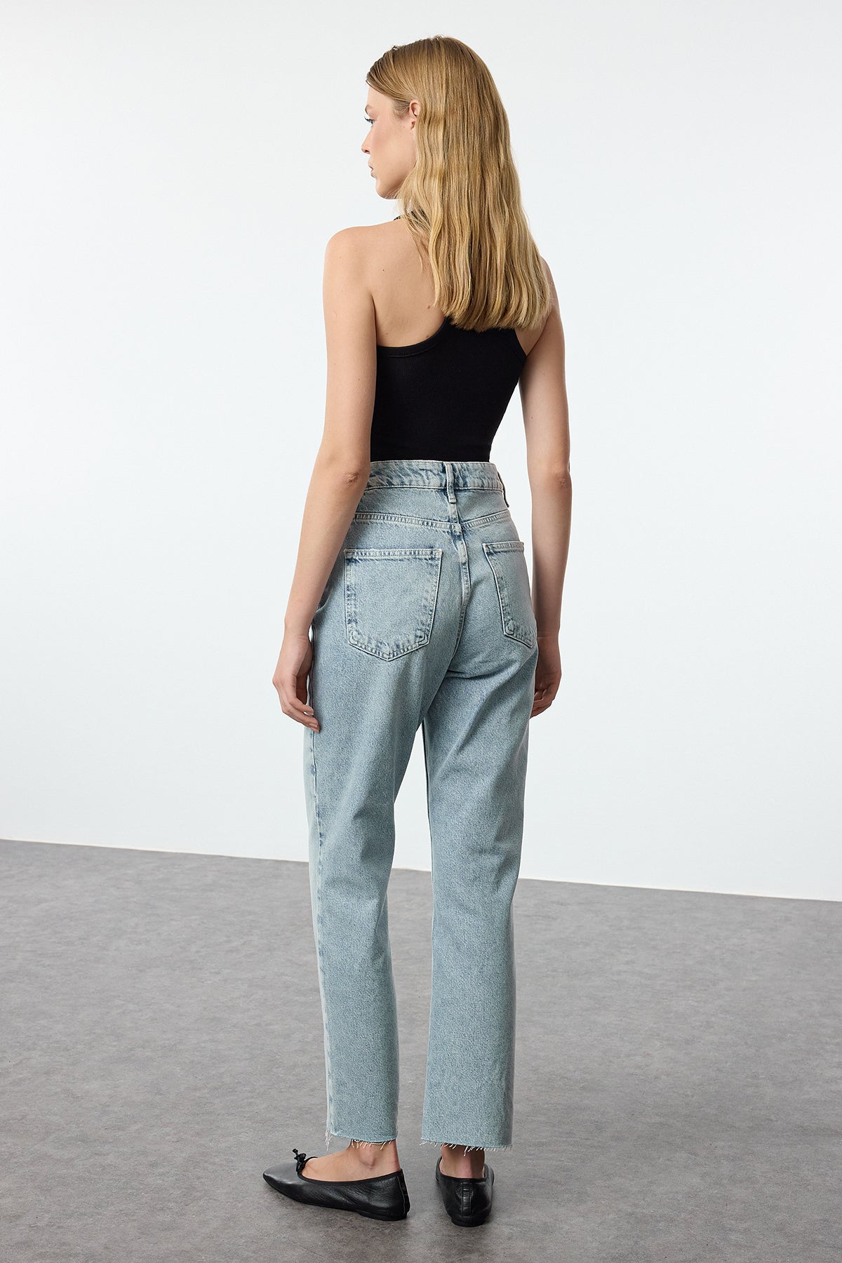 Trendyolmilla Haki Paçası Kesikli Yüksek Bel Straight Jeans TWOAW25JE00307