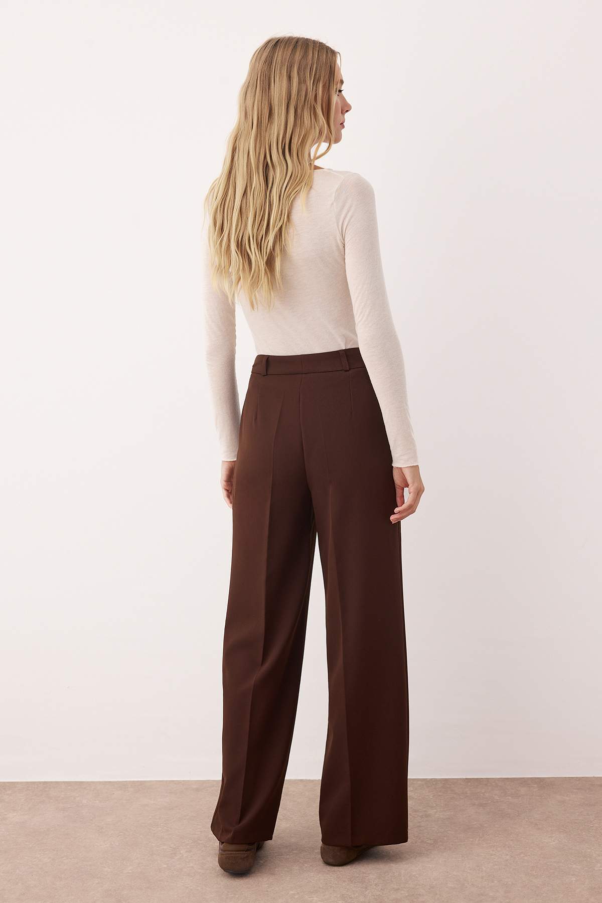 Trendyolmilla Siyah Pilili Wide Leg/Geniş Paça Dokuma Pantolon TWOAW25PL00109 Palazzo