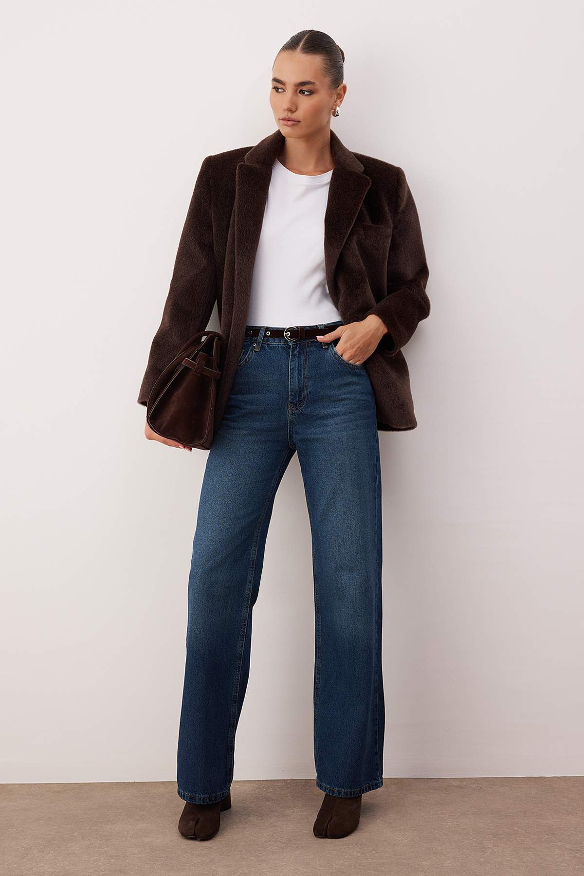 Koyu Mavi Kemerli Yüksek Bel Wide Leg Jeans TWOAW26JE00253 Main image